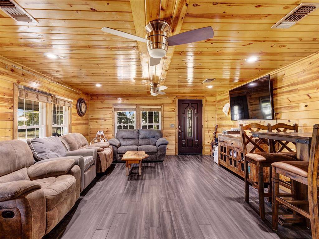 Denison, TX 75020,356 Heironimus Lane