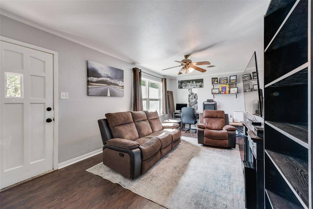 Haltom City, TX 76117,5017 Roxie Street