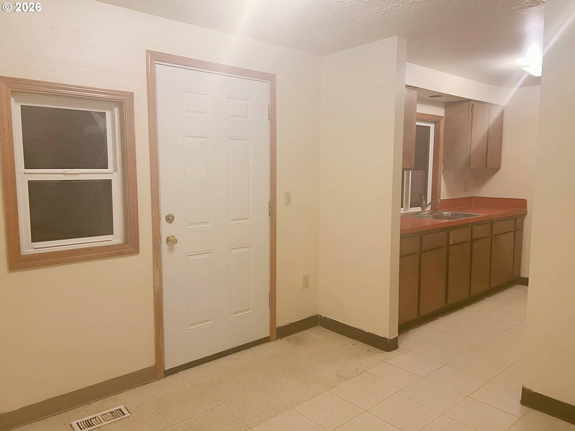 Oregon City, OR 97045,459 HILDA ST