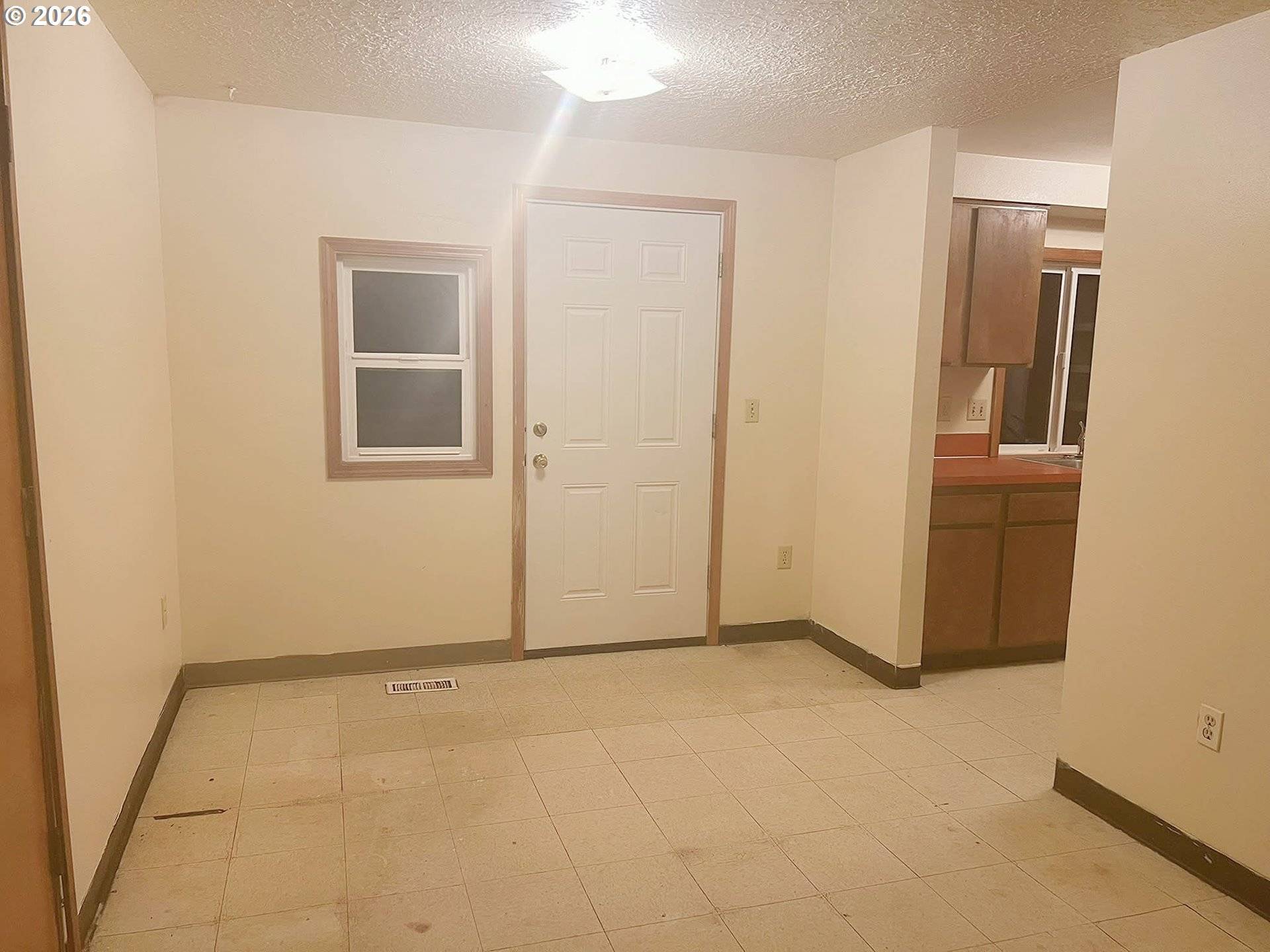 Oregon City, OR 97045,459 HILDA ST