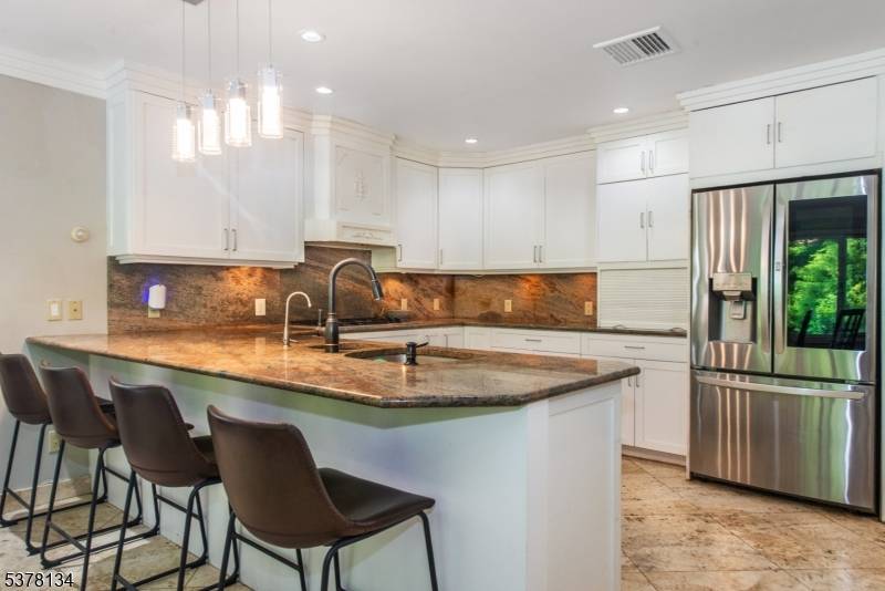 Warren Twp., NJ 07059,112 King George Rd