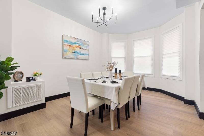 Newark City, NJ 07108,854 S 14Th St