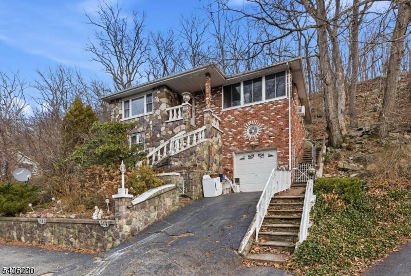 Ringwood Boro, NJ 07456,450 Skyline Lake Dr