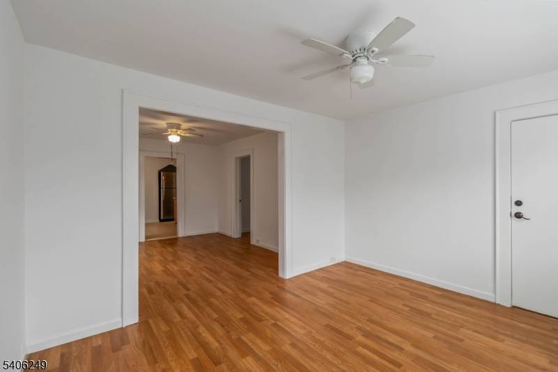 East Orange City, NJ 07018,459 Norwood St