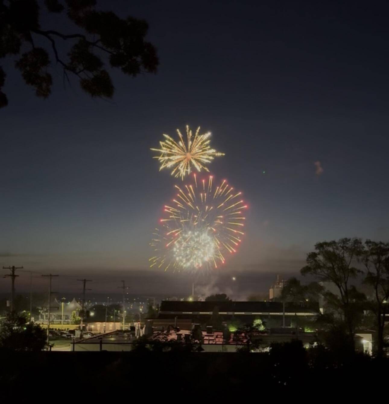 Muskegon, MI 49440,593 W Webster AVE