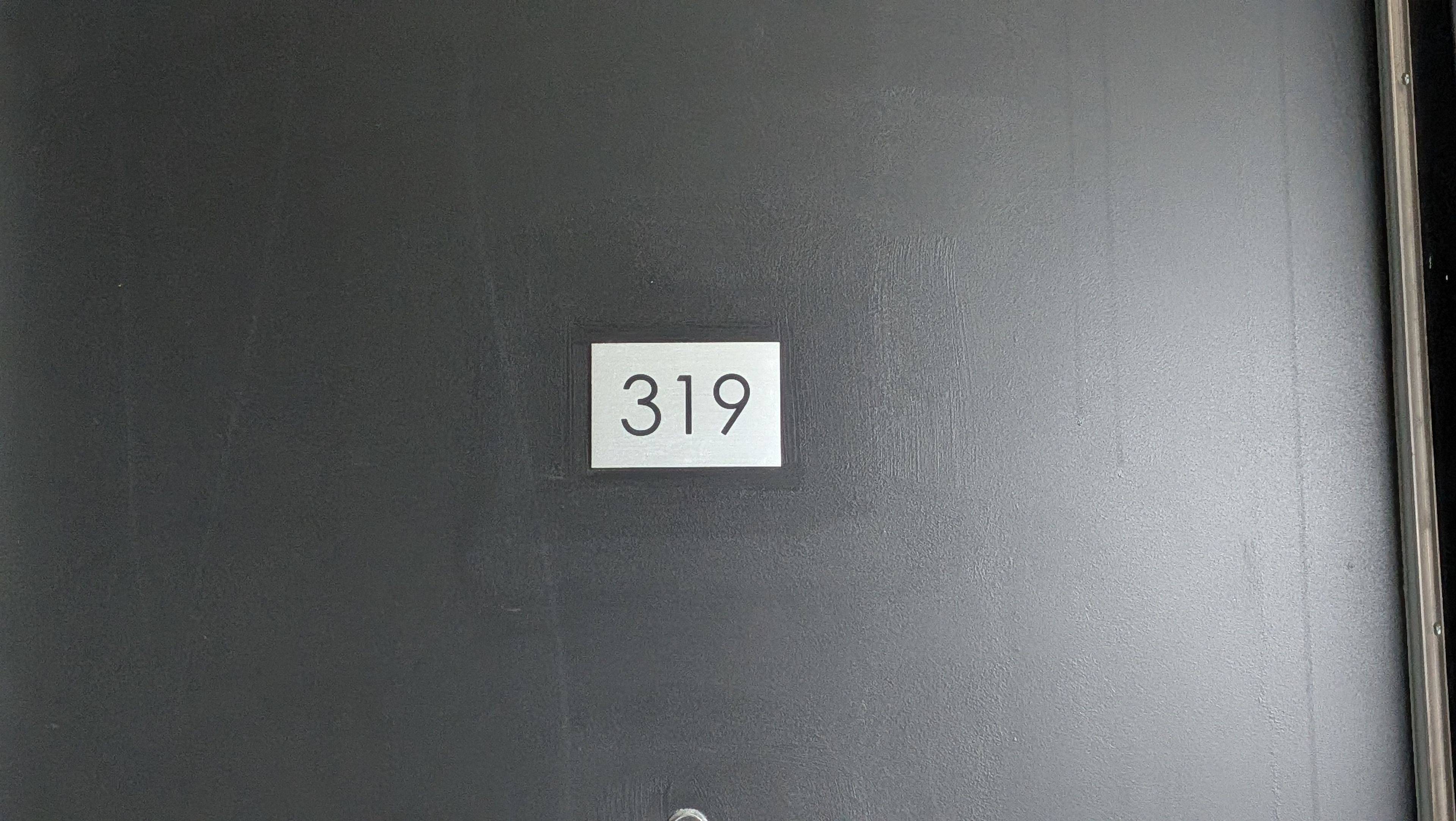 Pickering, ON L1V 0H1,755 Omega DR #319