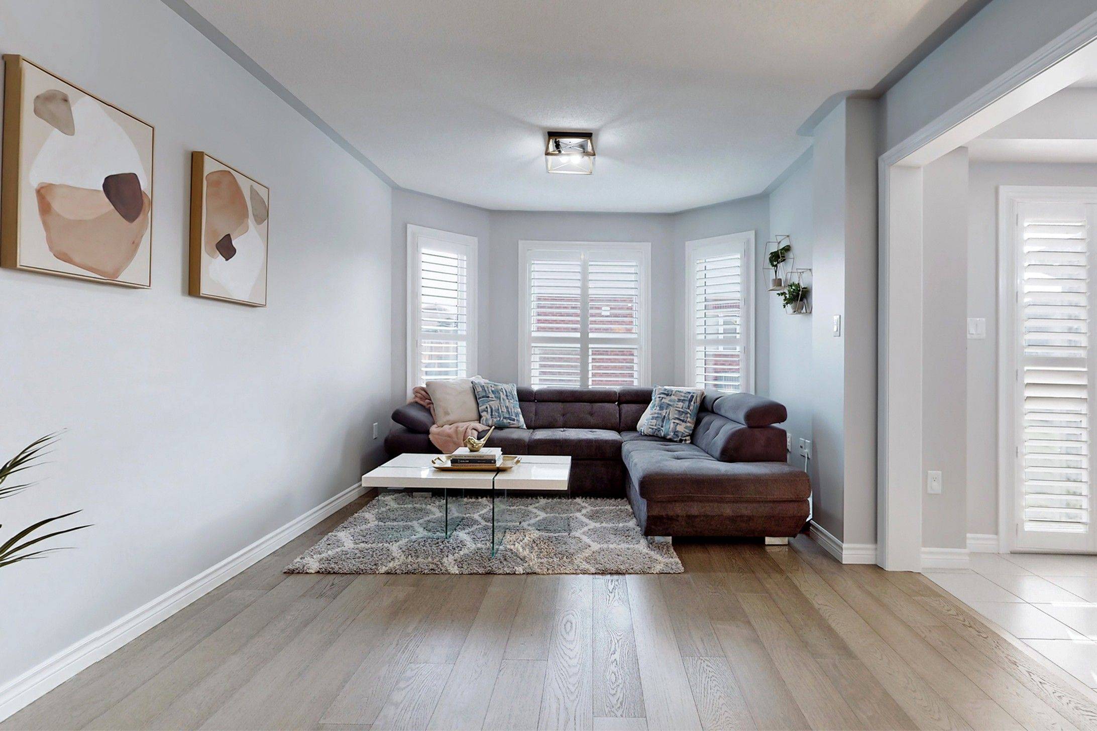 Oshawa, ON L1K 0T9,1502 Dunedin CRES