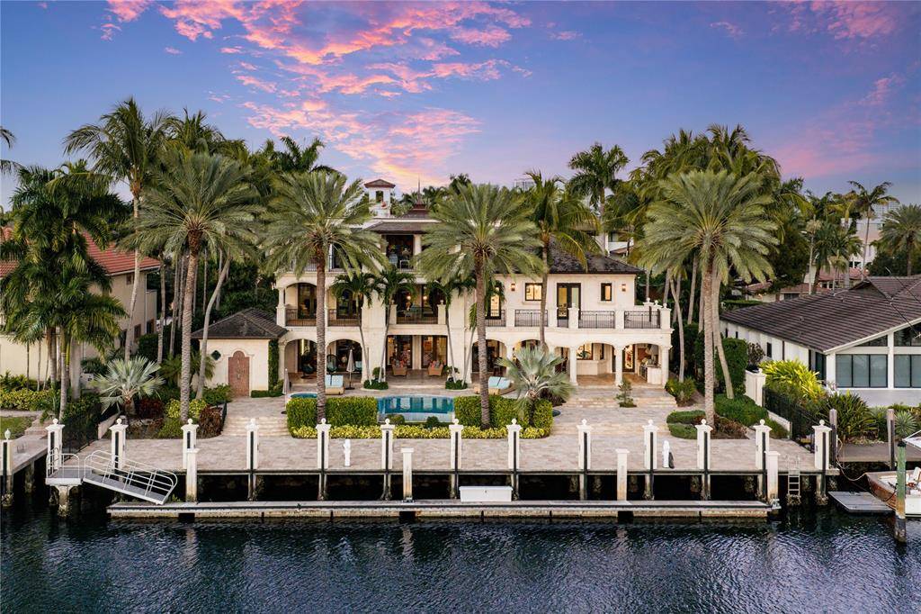 Fort Lauderdale, FL 33316,2430 DEL LAGO DR