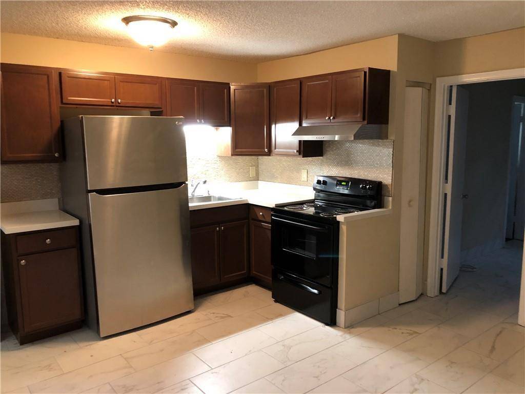 Fort Lauderdale, FL 33334,5156 NE 6th Ave #201