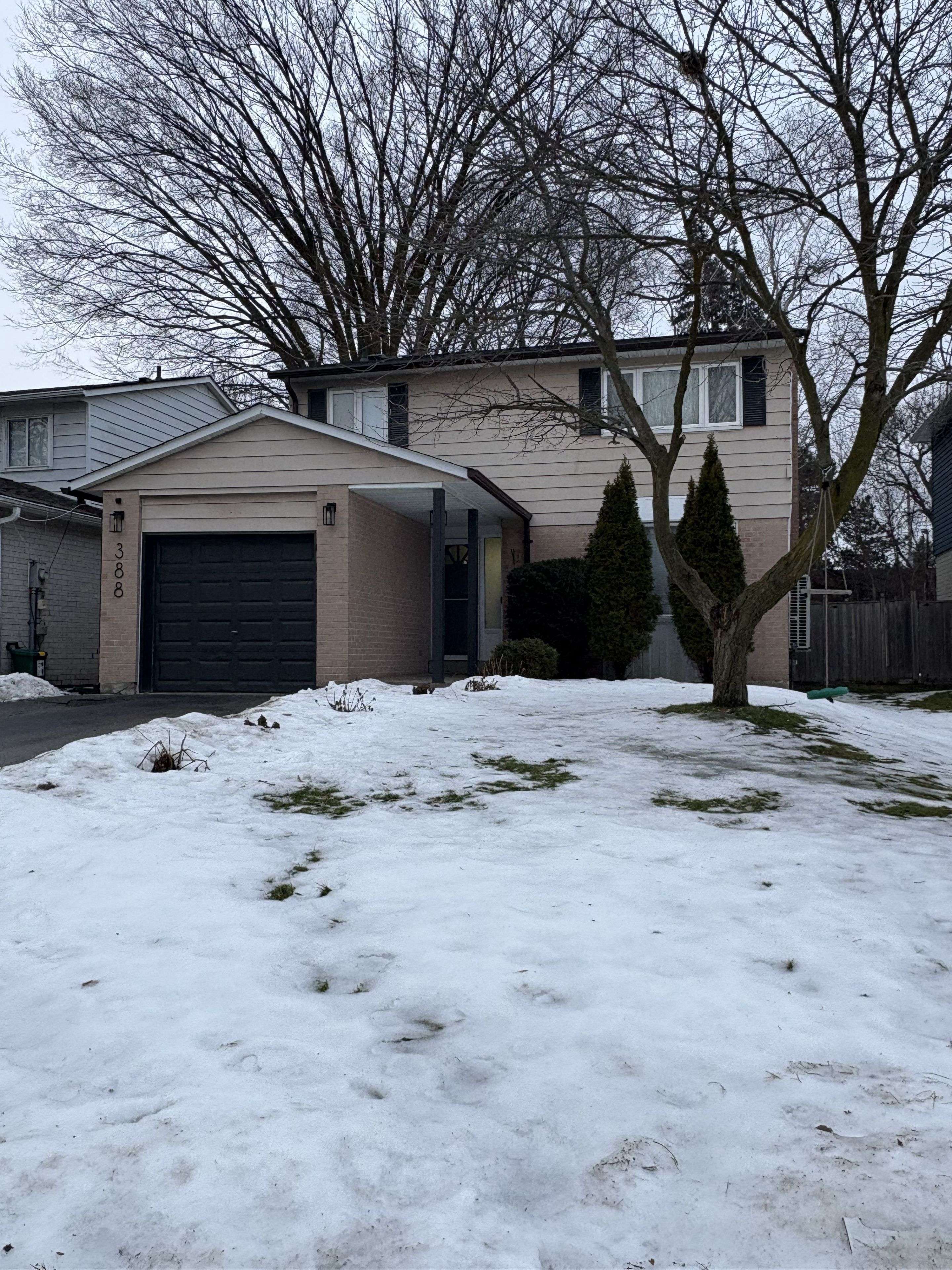 Newmarket, ON L3Y 5E7,388 Terry DR