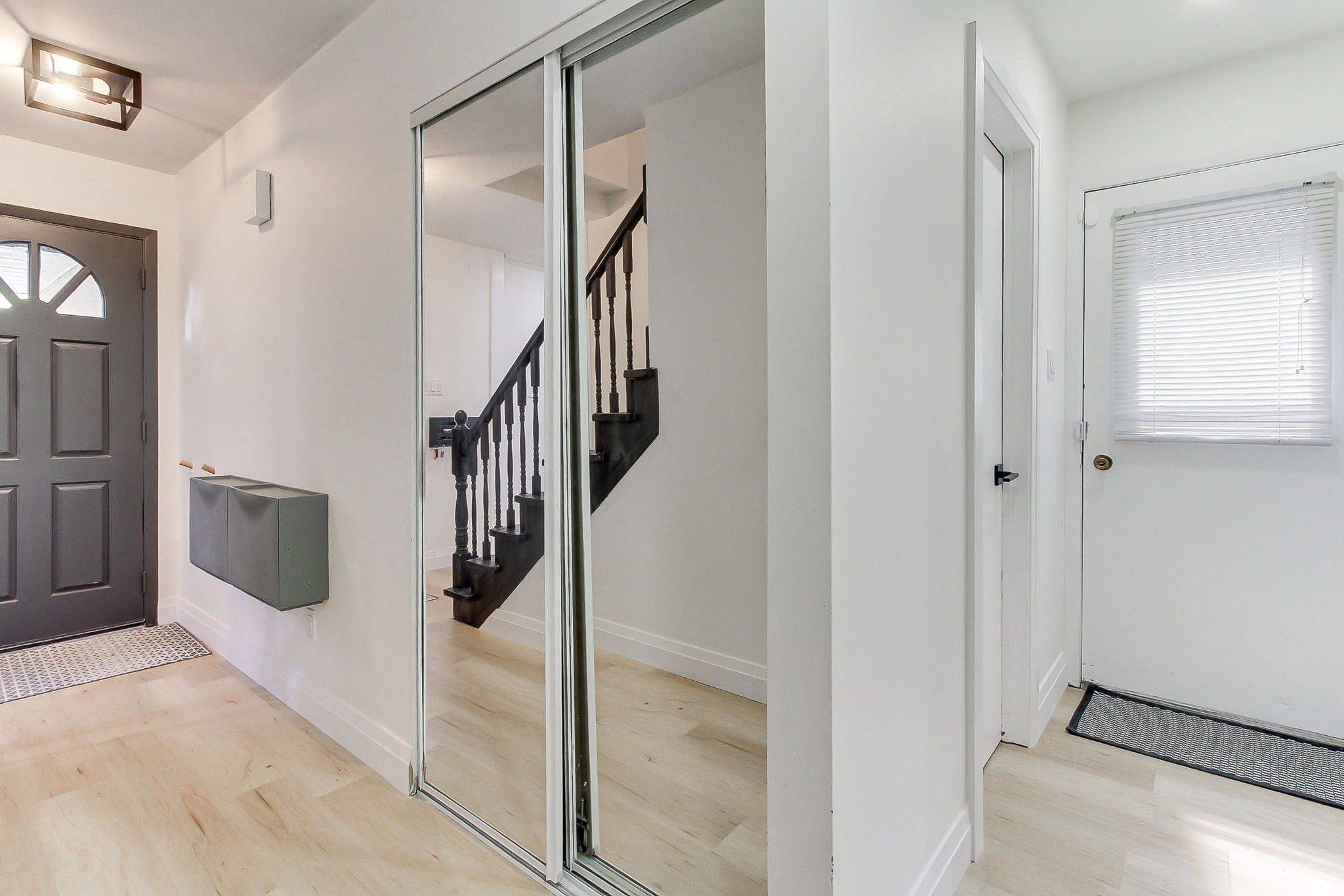 Newmarket, ON L3Y 5E7,388 Terry DR