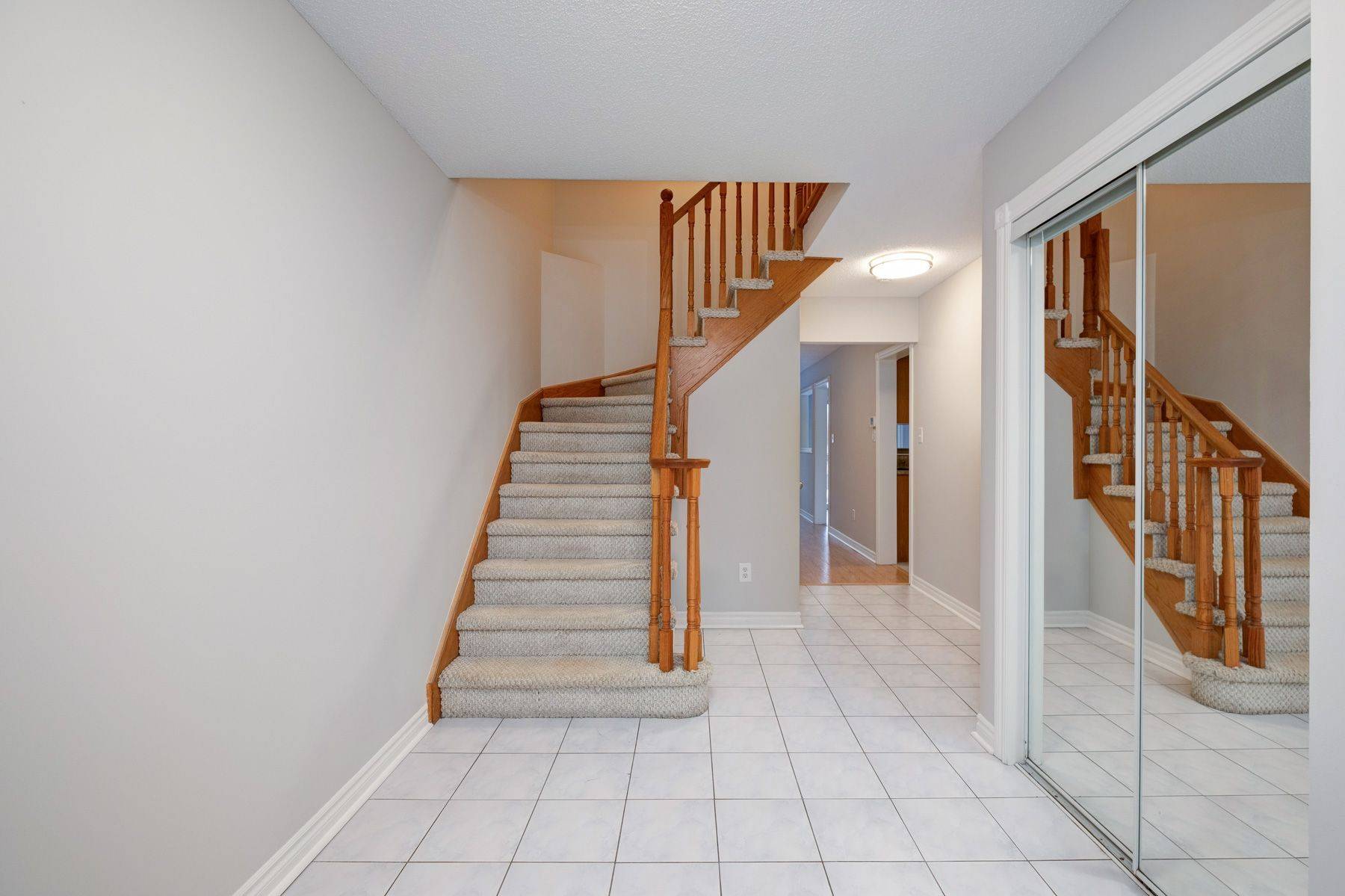 Richmond Hill, ON L4E 3T4,247 Humberland DR