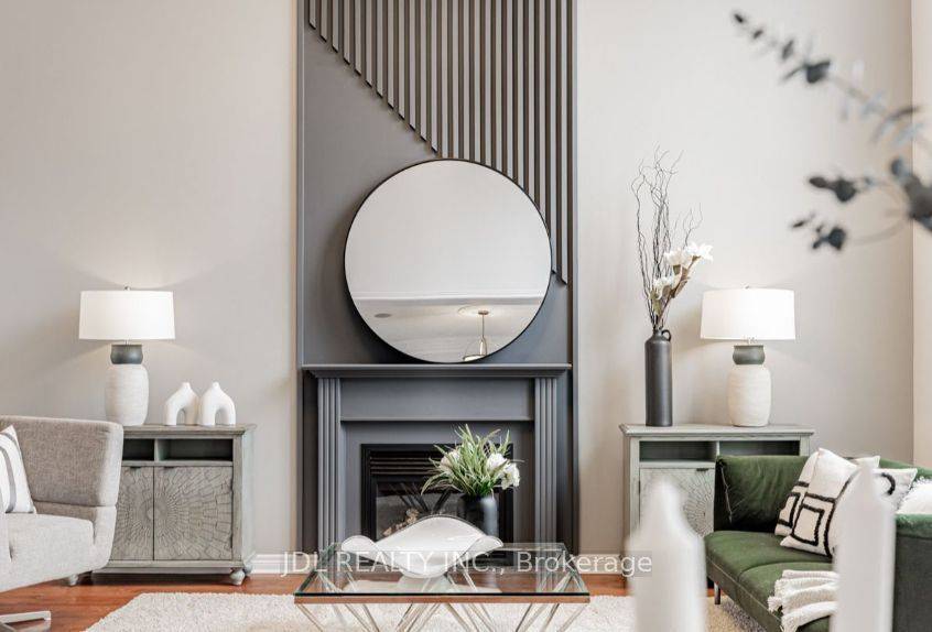 Markham, ON L6E 2C4,20 Ralph Chalmers AVE #ROOM B