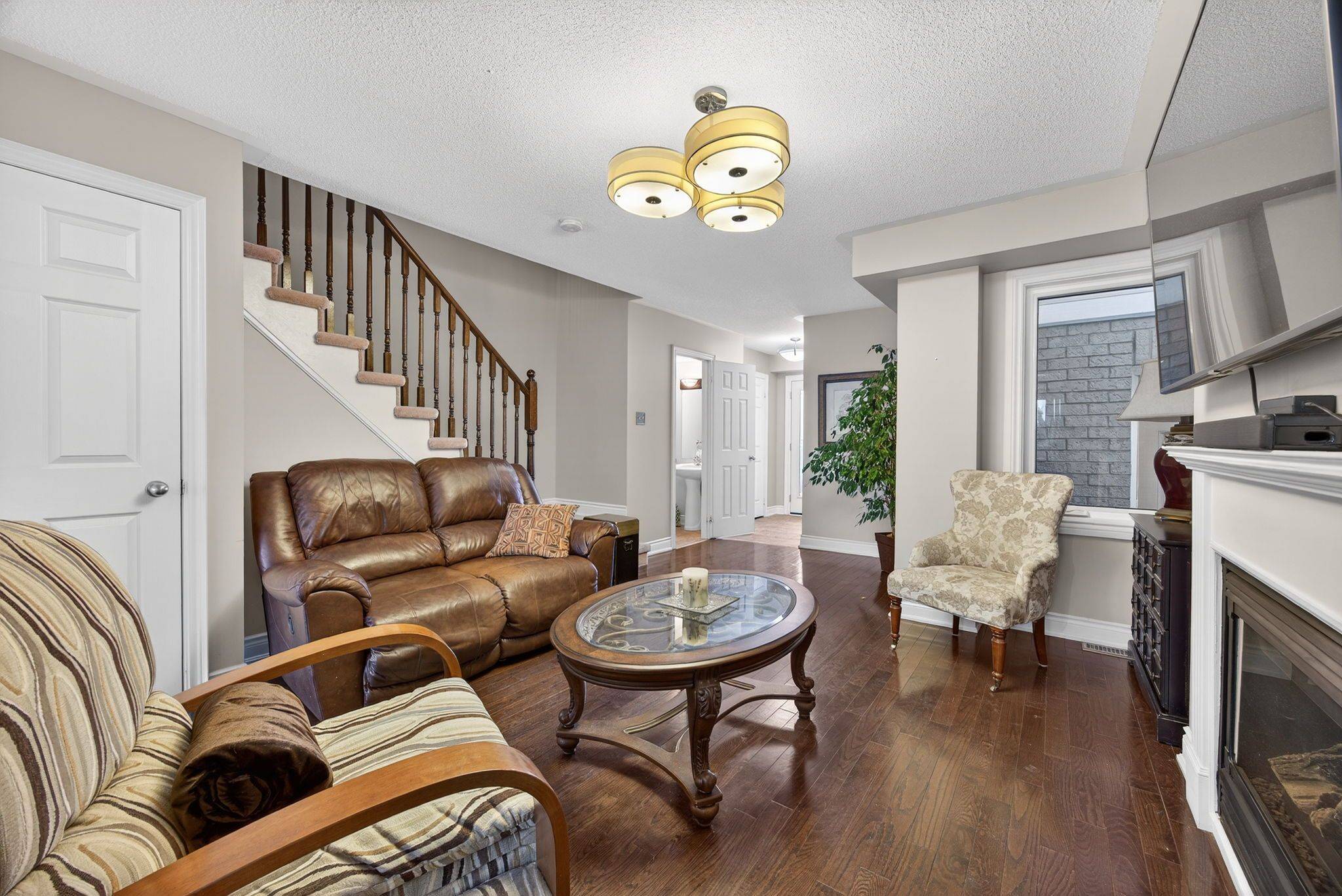 Barrie, ON L4M 0C8,41 Winchester TER