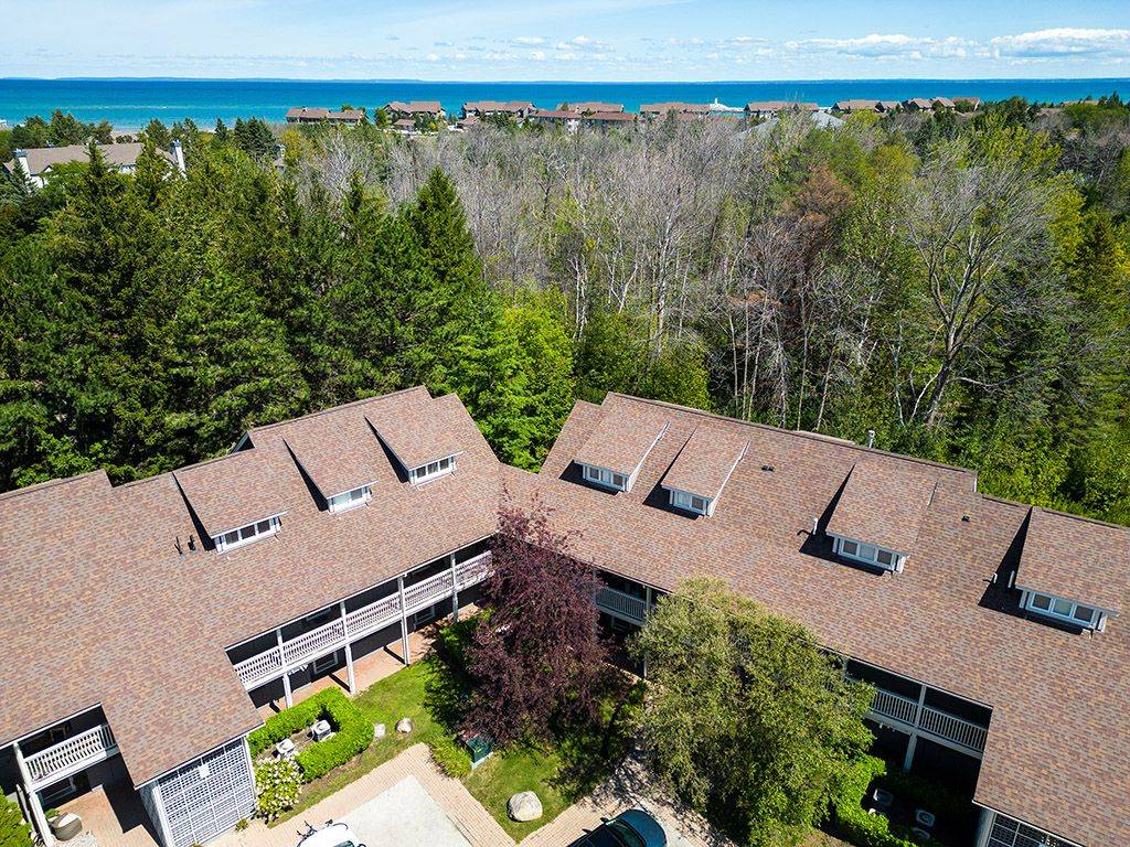 Collingwood, ON L9Y 5C7,918 Cedar Pointe CT