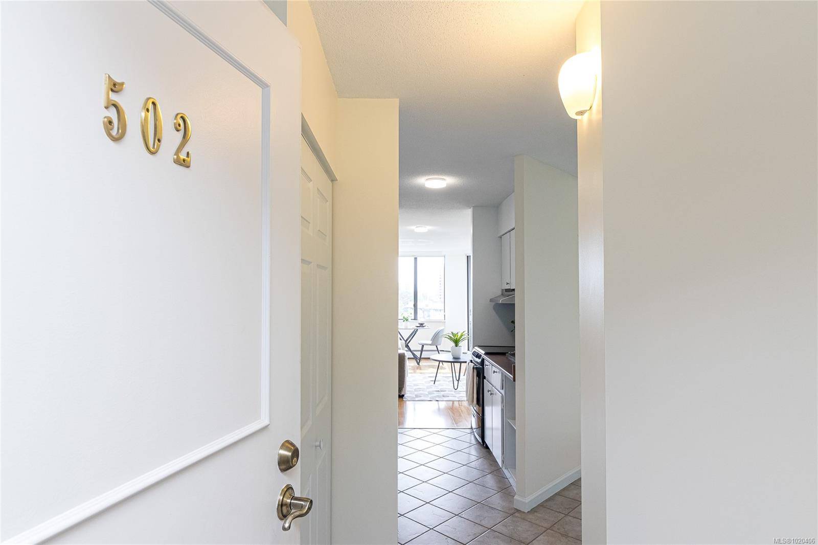 Victoria, BC V8V 1P7,620 Toronto St #502