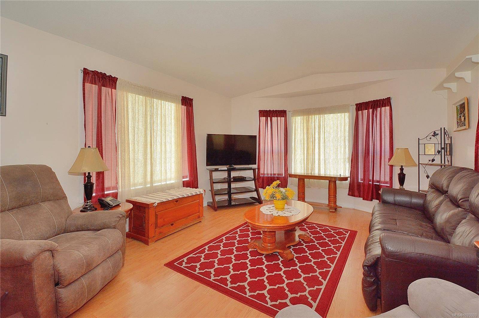 Nanaimo, BC V9T 6J2,6231 Farber Way #53