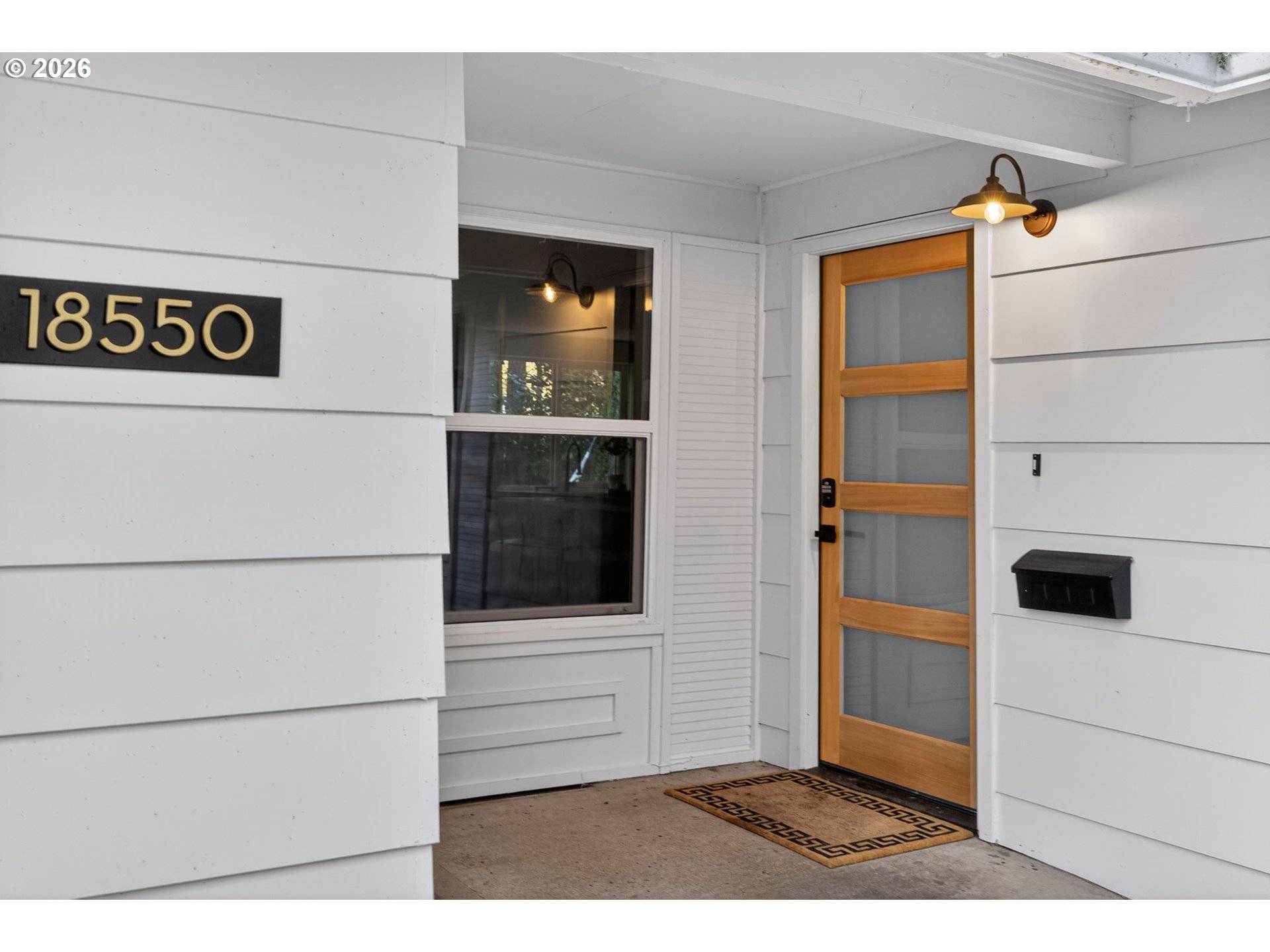 Lake Oswego, OR 97035,18550 TIMBERGROVE CT