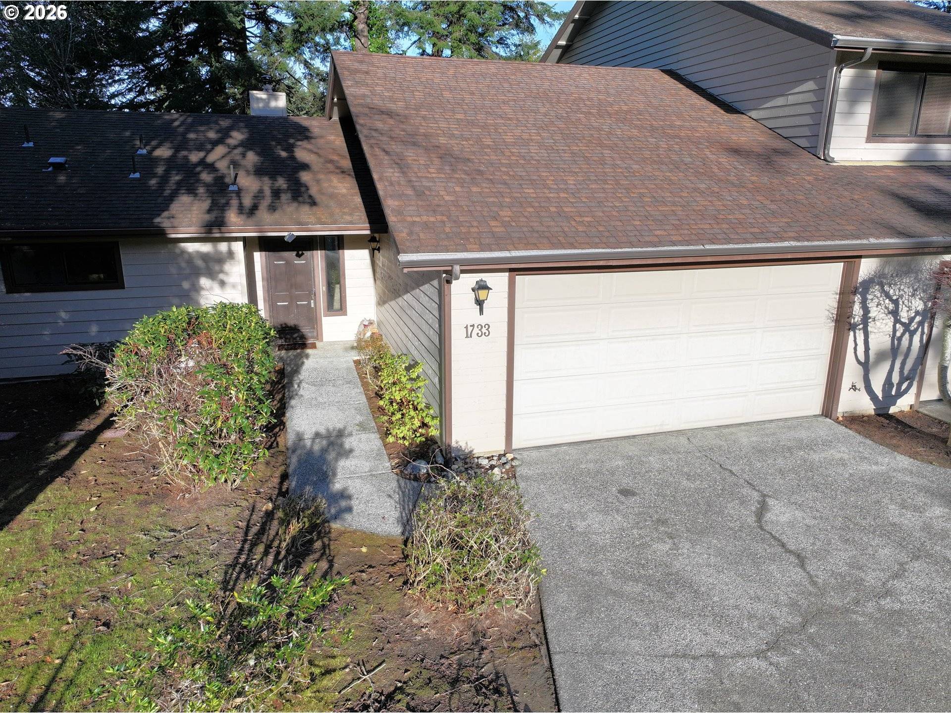 Brookings, OR 97415,1733 ARCH LN