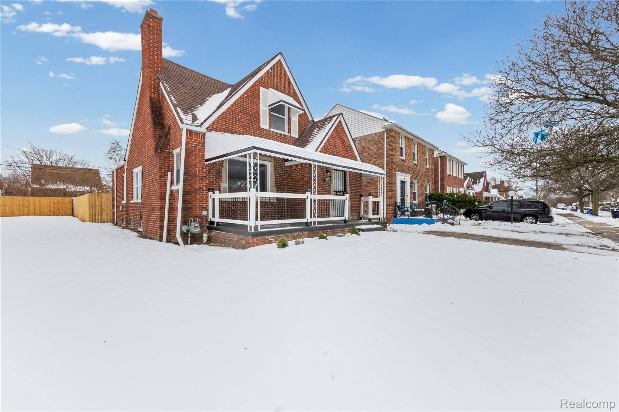 Detroit, MI 48221,18438 Mendota ST