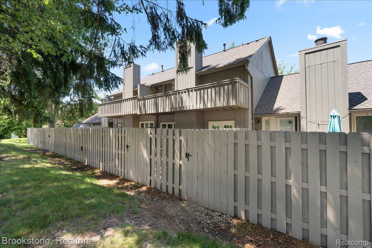 Plymouth, MI 48170,44865 Erin DR