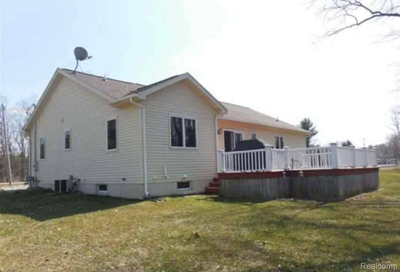 Clio, MI 48420,14101 Tuscola RD