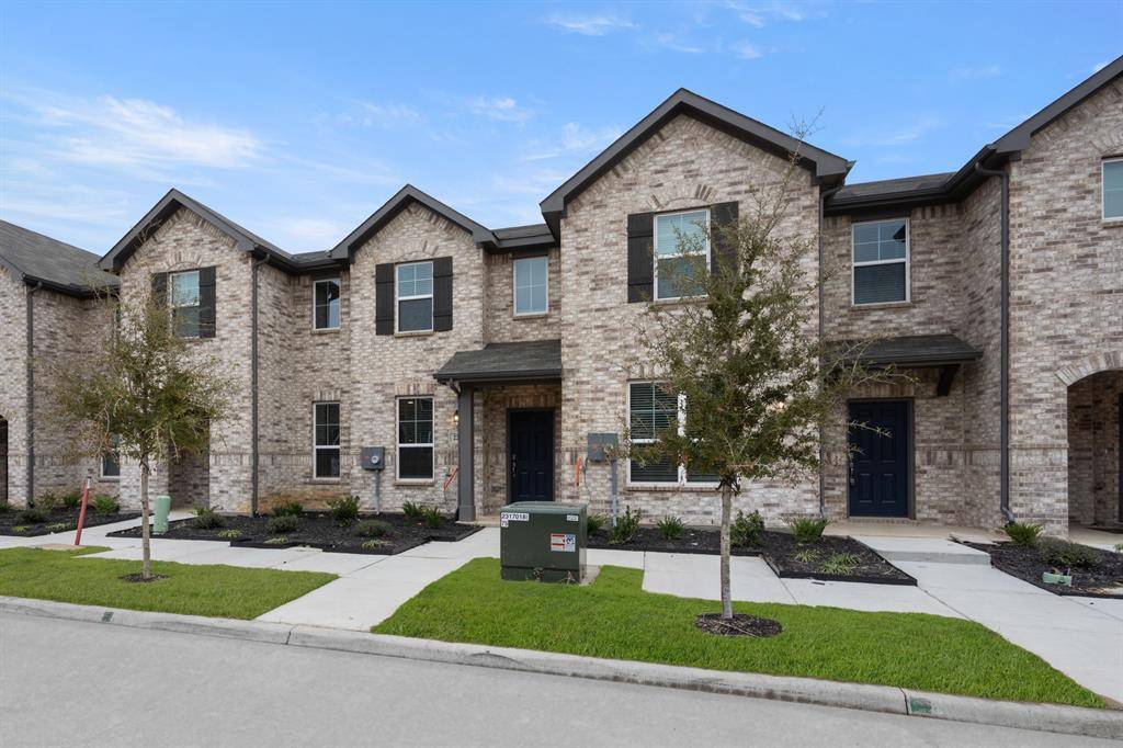 Fort Worth, TX 76120,226 Wagon Spoke #13