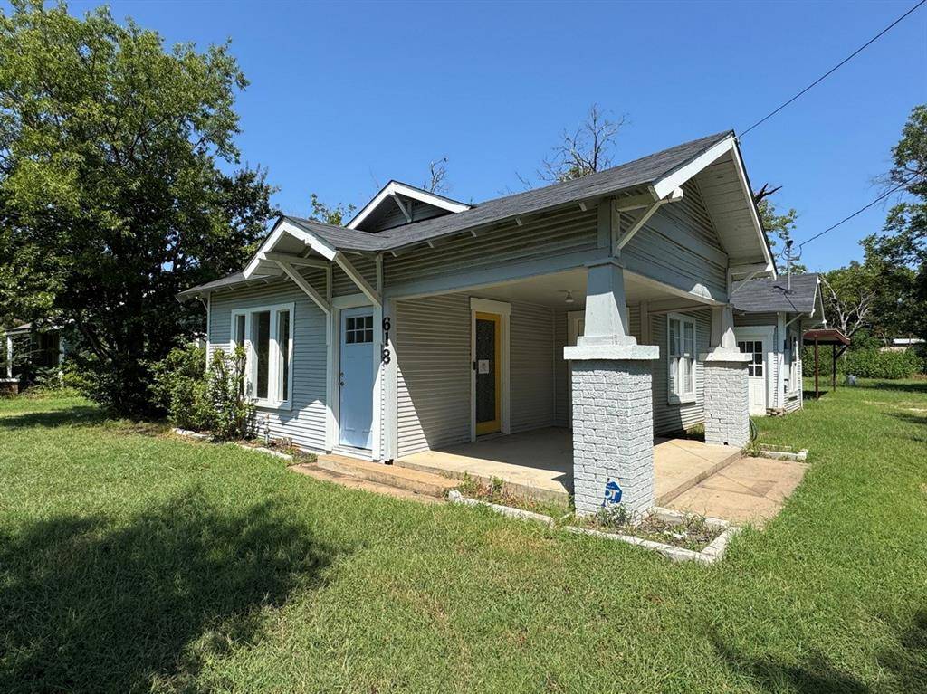 Cleburne, TX 76033,618 Woodard Avenue