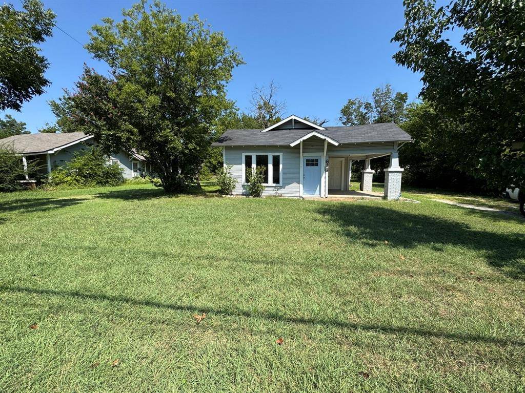 Cleburne, TX 76033,618 Woodard Avenue