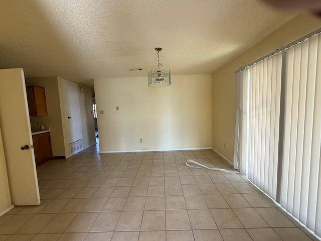 Killeen, TX 76543,2611 Traverse Drive