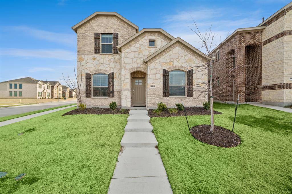 Fort Worth, TX 76179,10040 Thornapple Road