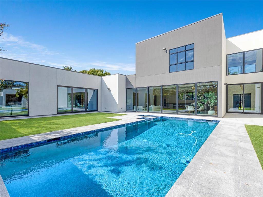 Dallas, TX 75230,6218 Walnut Hill Lane