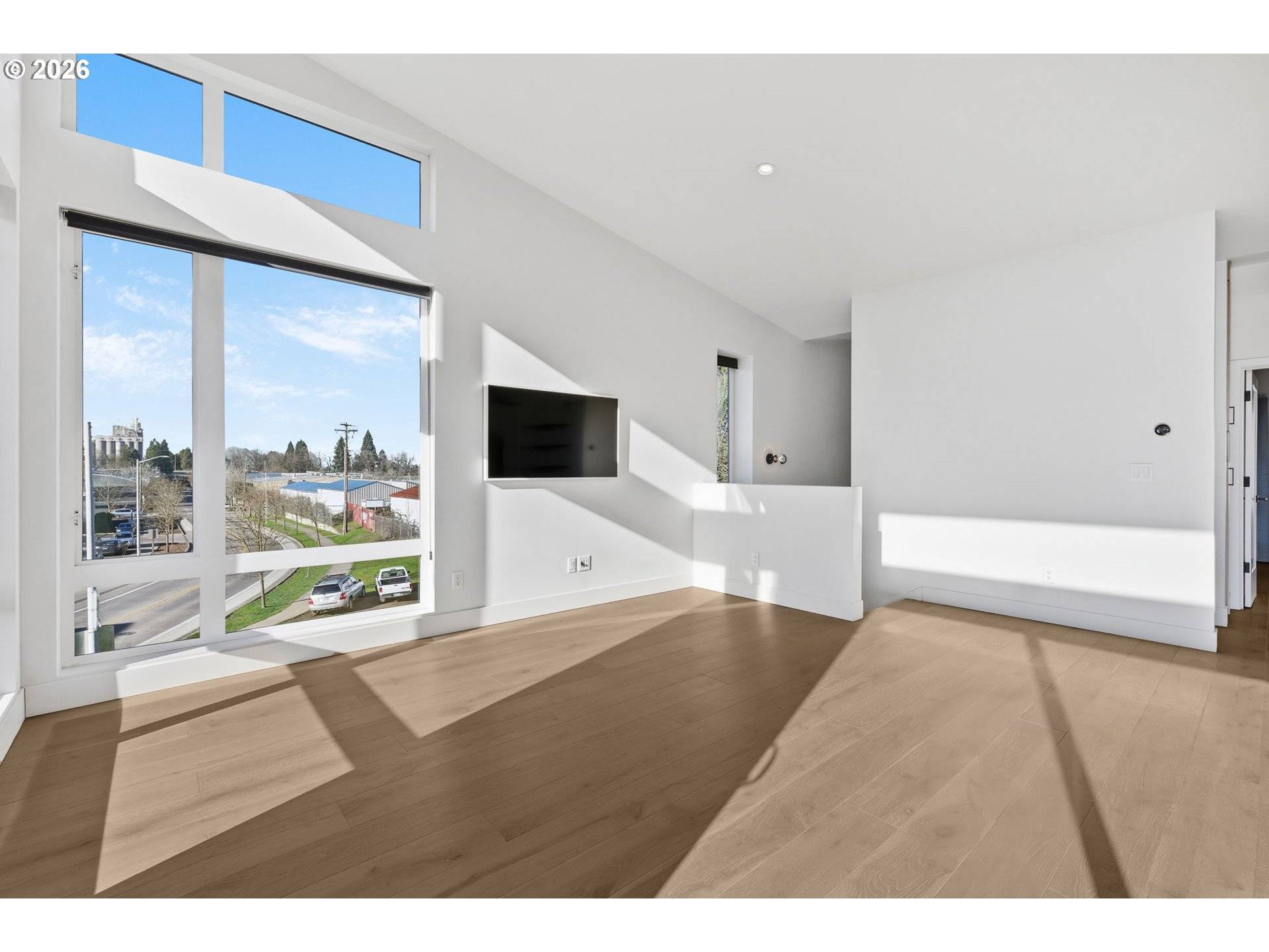 Eugene, OR 97401,147 SHELTON MCMURPHEY BLVD