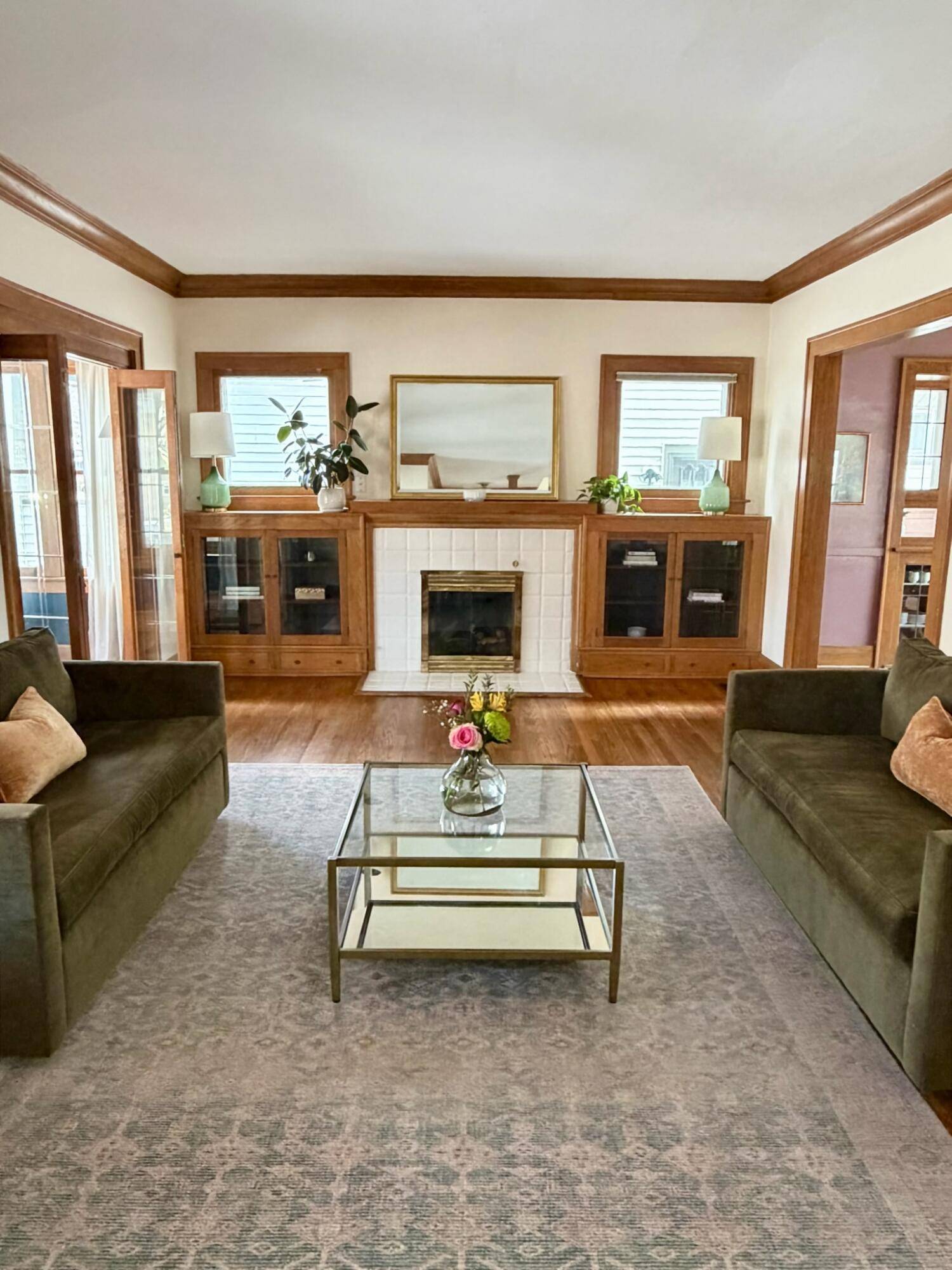 Grand Rapids, MI 49506,905 Calvin AVE SE