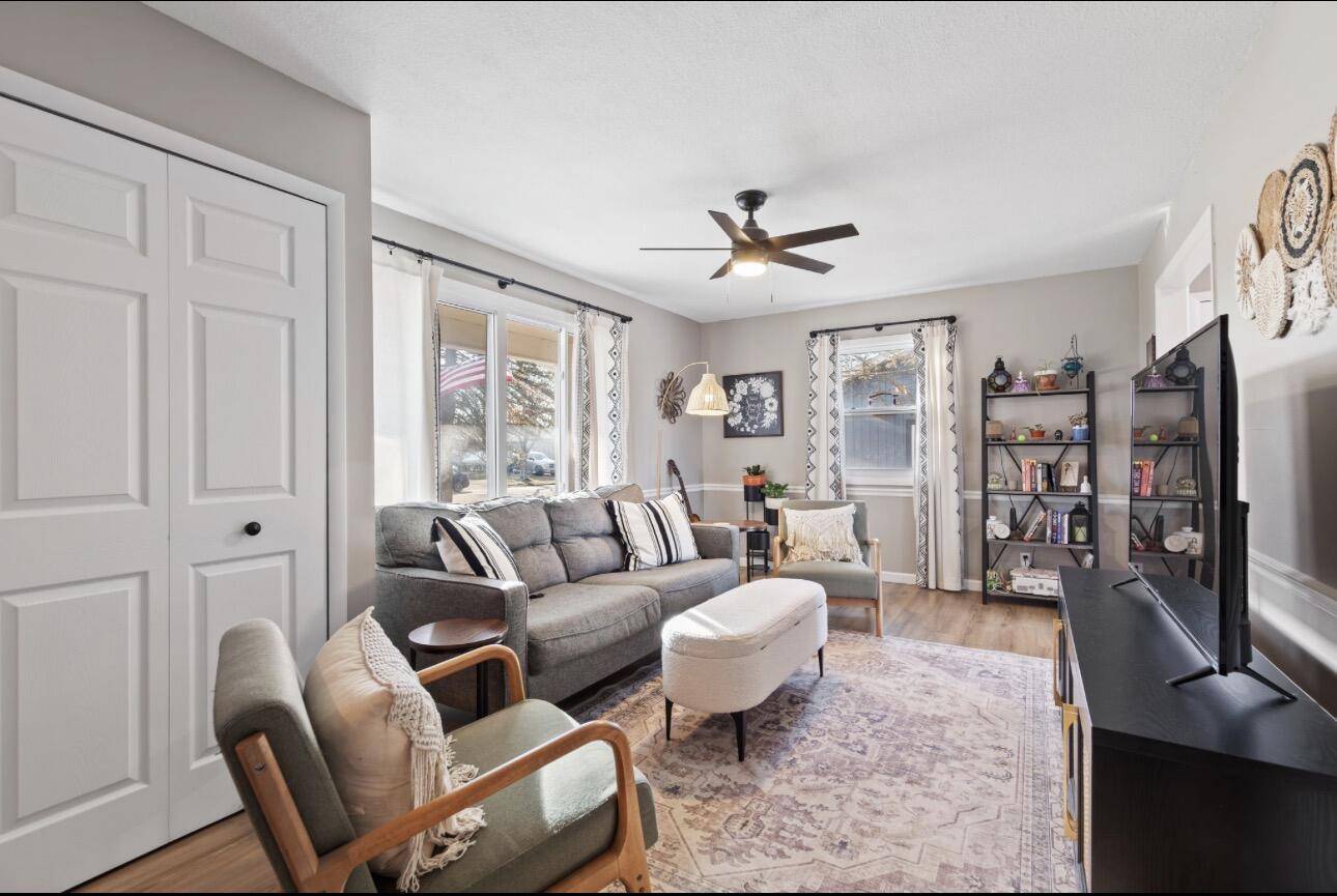 Clinton, MI 49236,313 Edward J ST