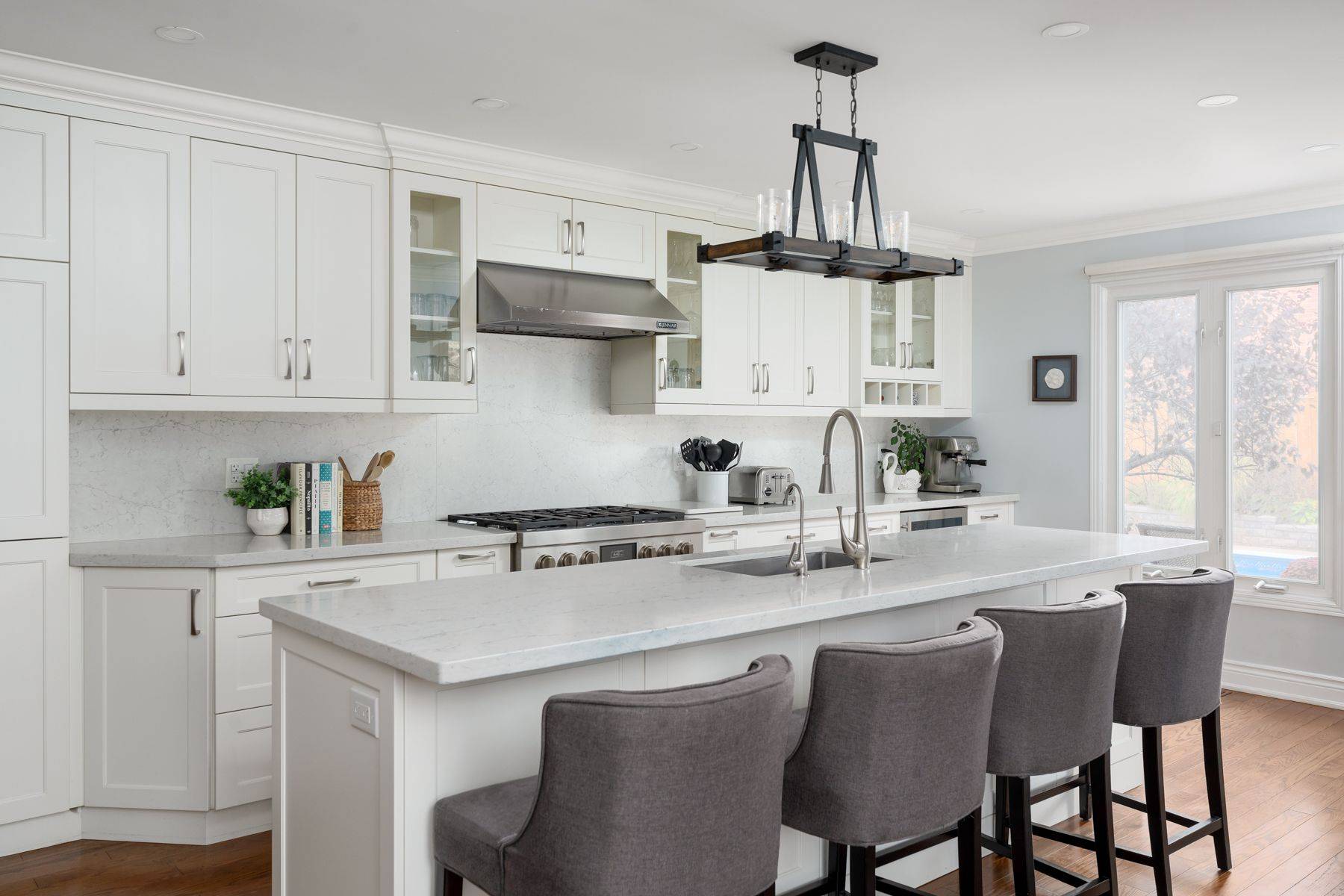 Oakville, ON L6M 2K4,1101 Fieldstone CIR