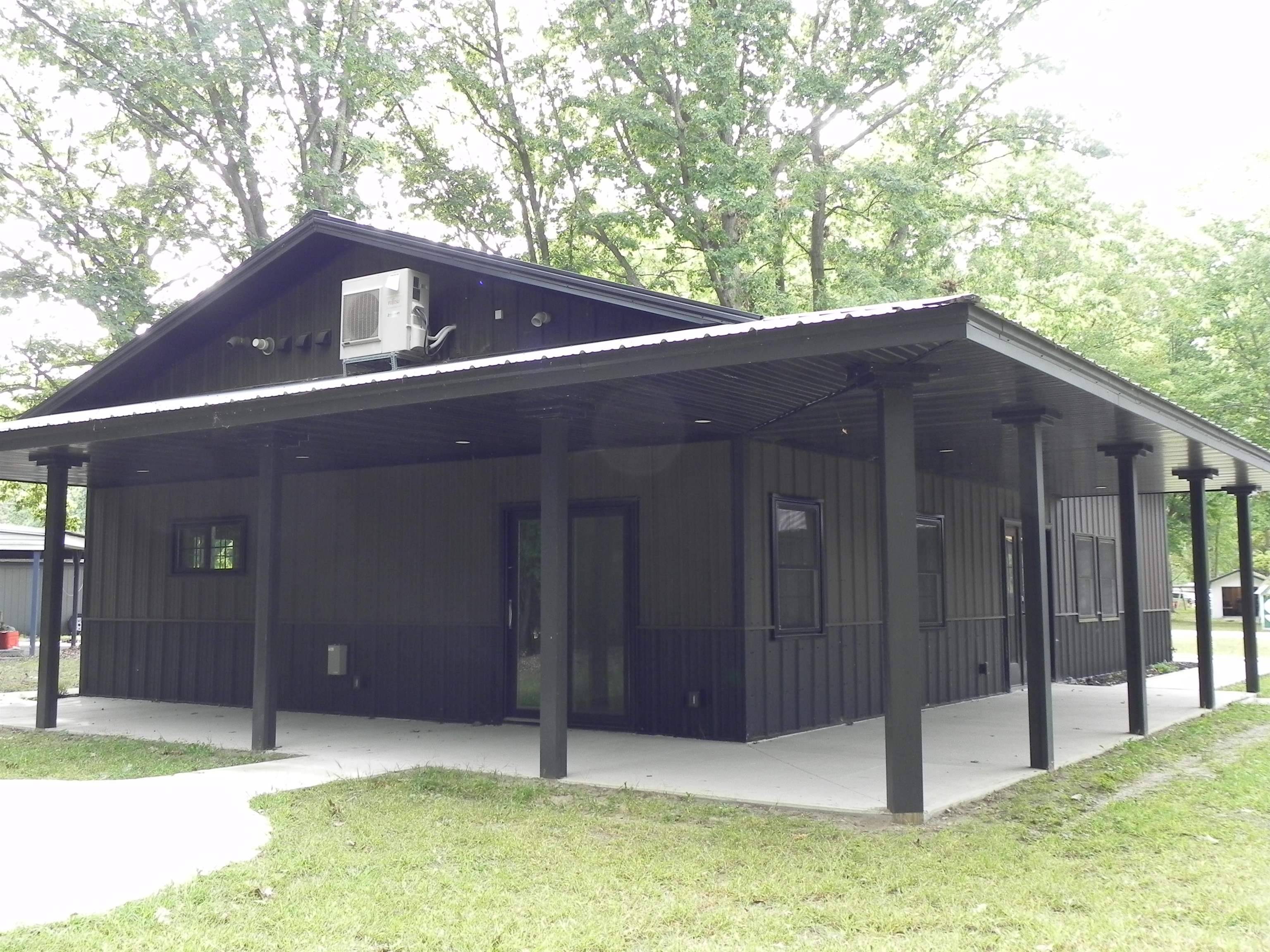 Weidman, MI 48893,1025 Barcelona DR