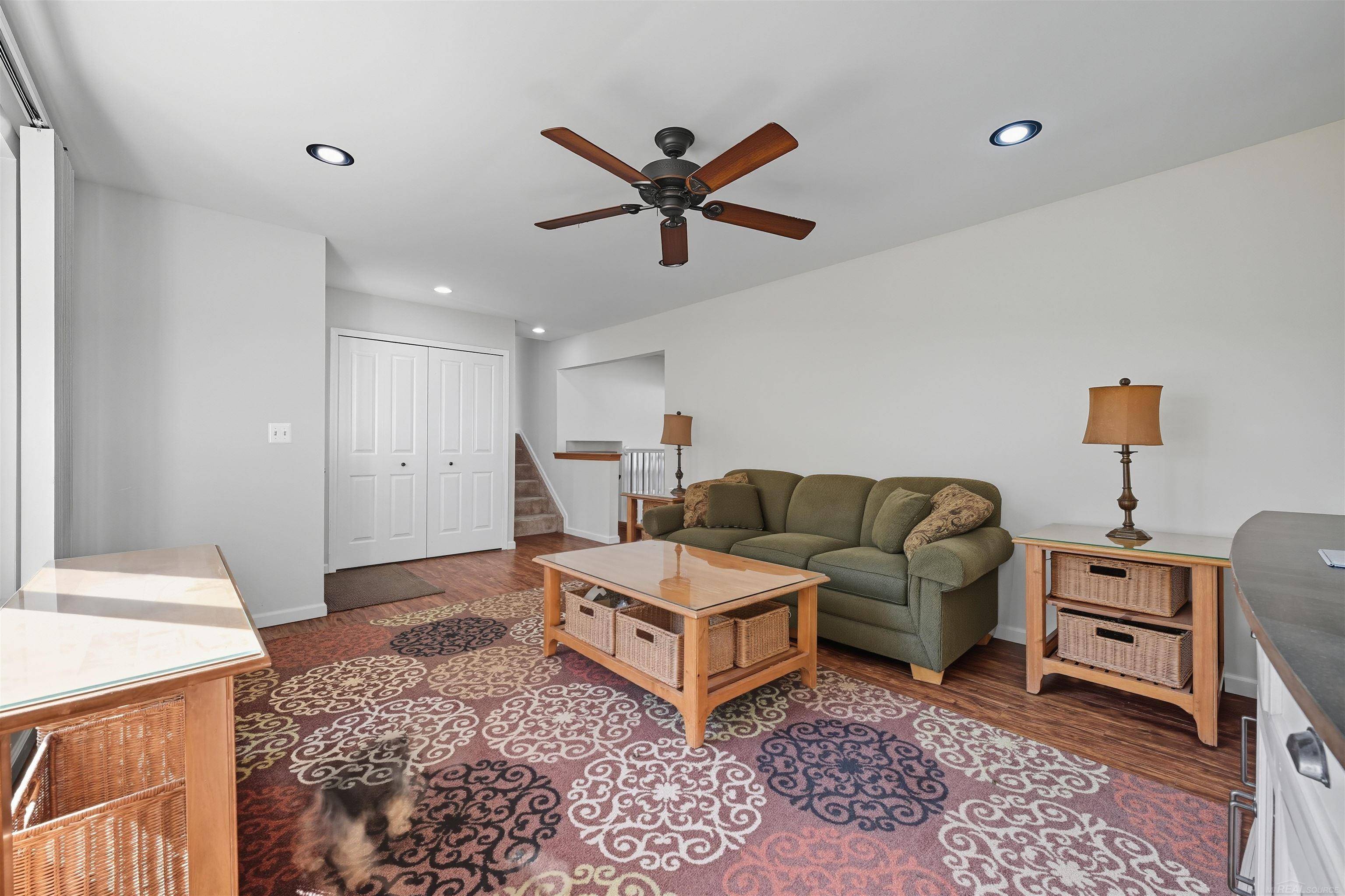 Sterling Heights, MI 48313,43263 Hartwick DR