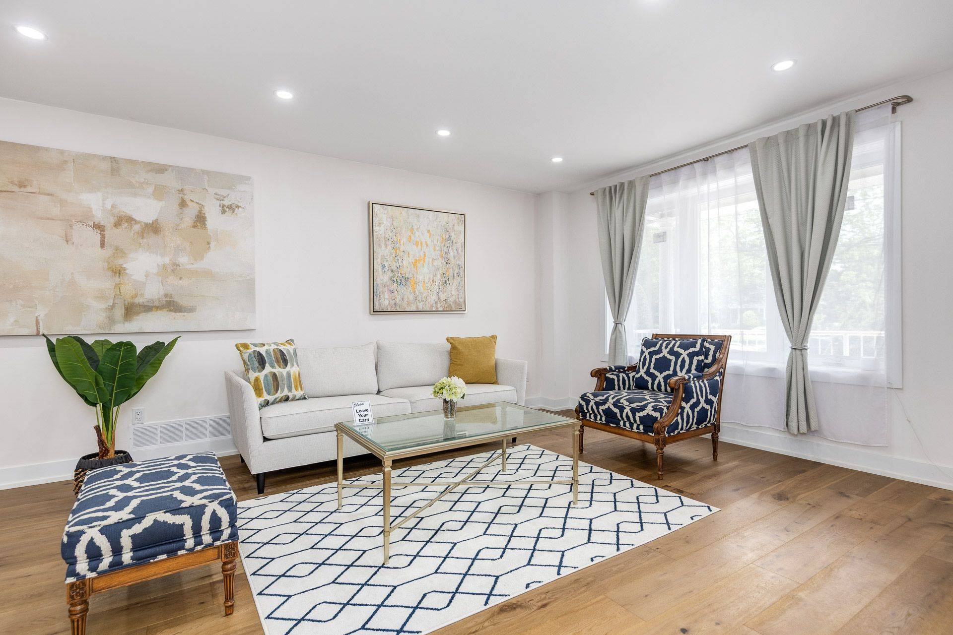 Toronto C14, ON M2N 4C8,202 Mckee AVE