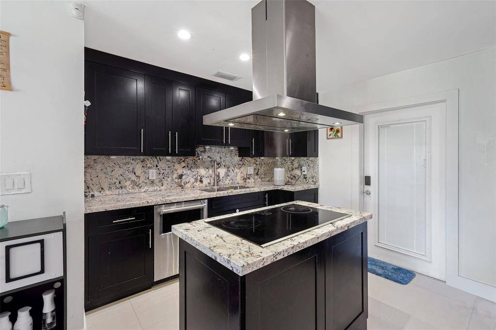 Davie, FL 33325,14000 SW 20th St