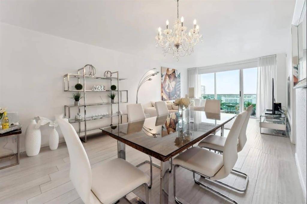 Hollywood, FL 33019,4001 S Ocean Dr #14