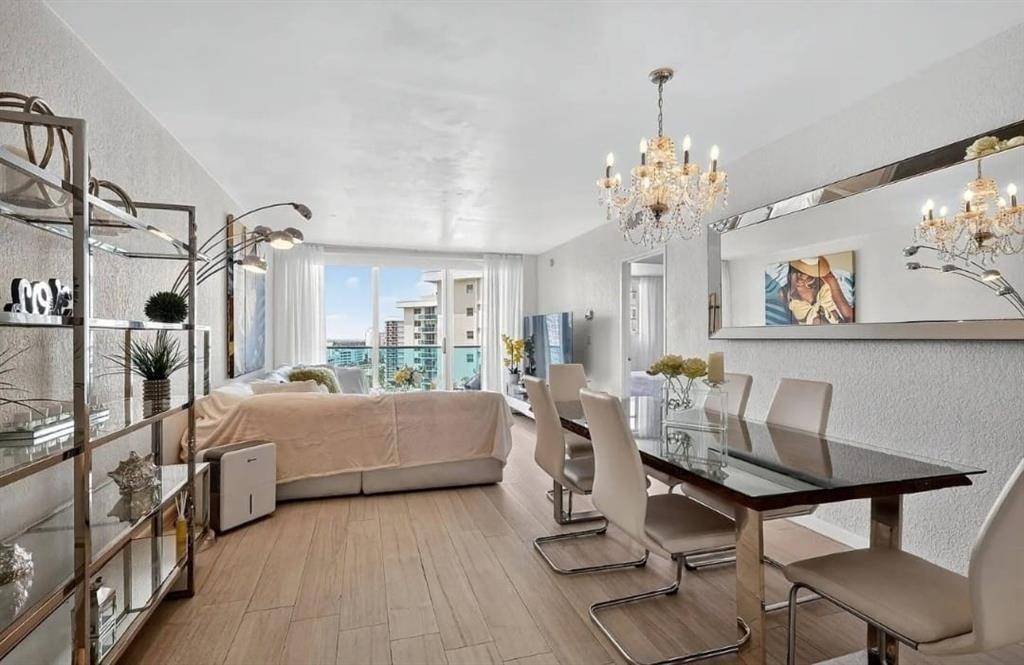 Hollywood, FL 33019,4001 S Ocean Dr #14