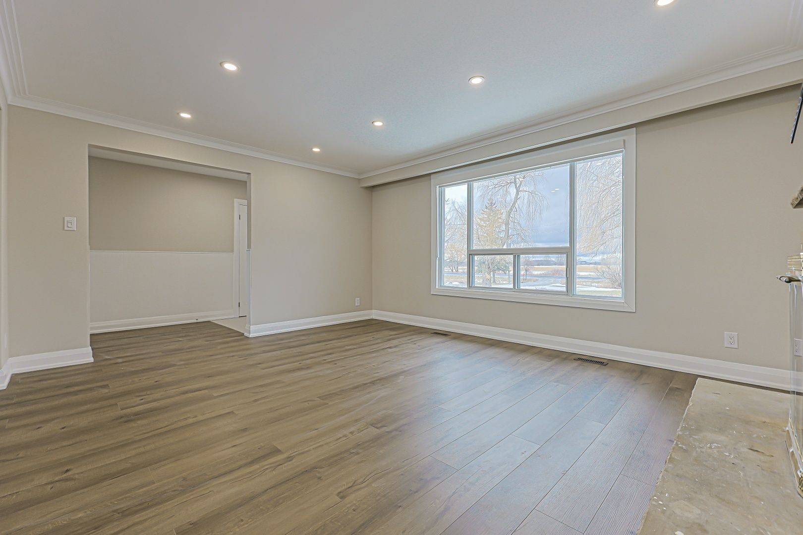 Markham, ON L6C 1M9,11369 Warden AVE