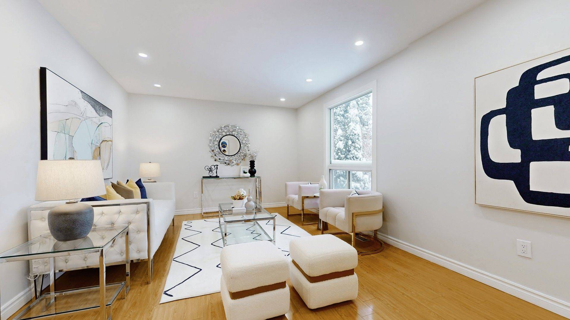 Newmarket, ON L3Y 5E2,493 Sandford ST