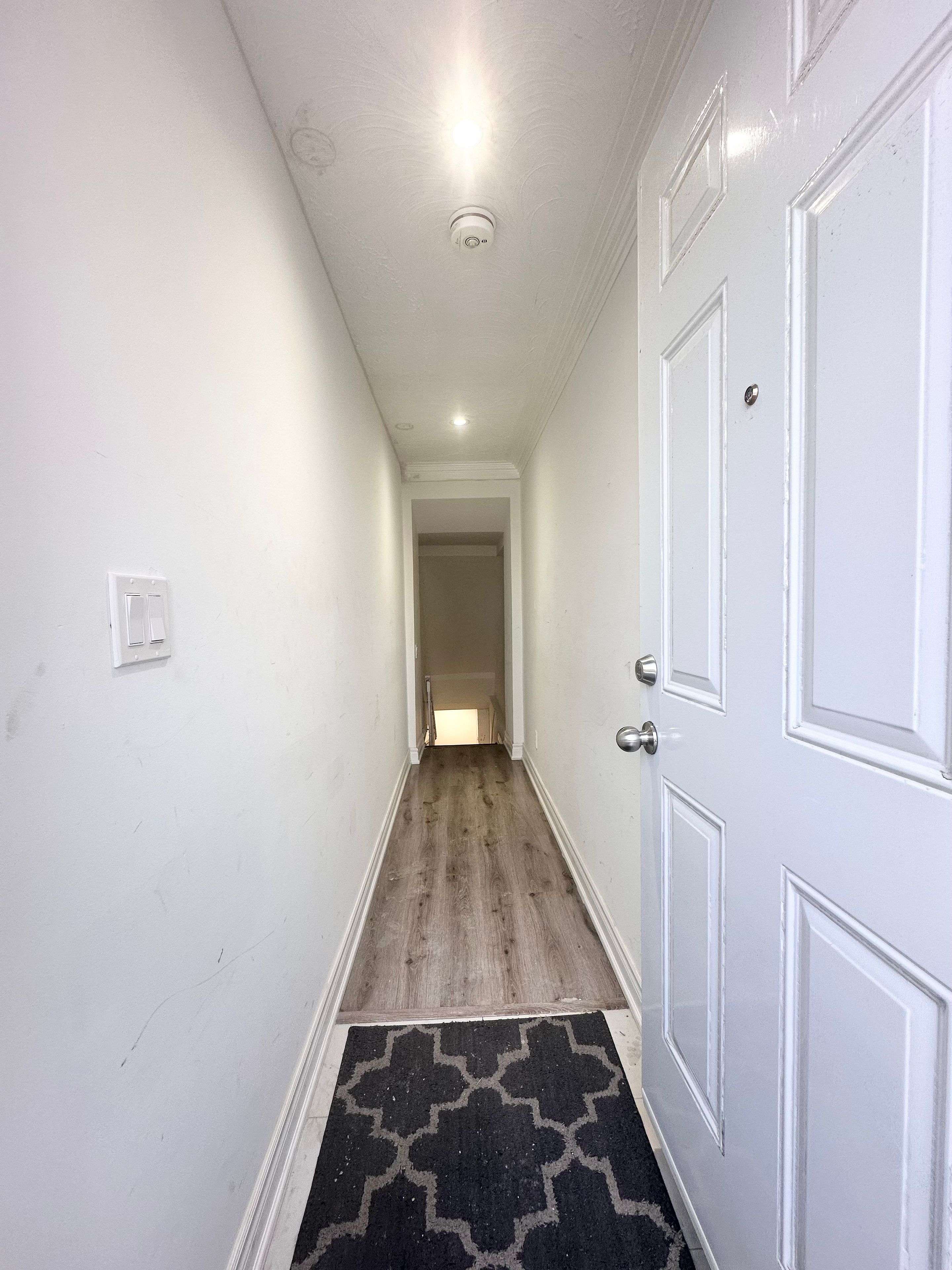 Brampton, ON L6S 5B7,32 Panda LN #basement