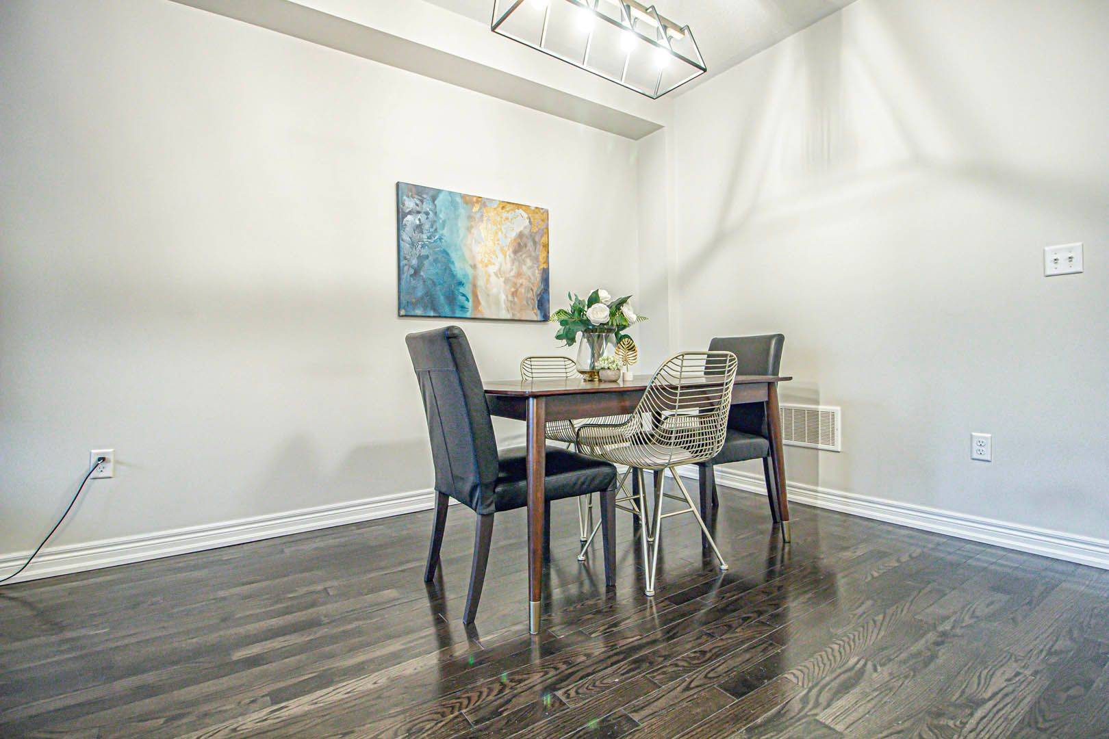 Mississauga, ON L5V 0E1,1358 Granrock CRES