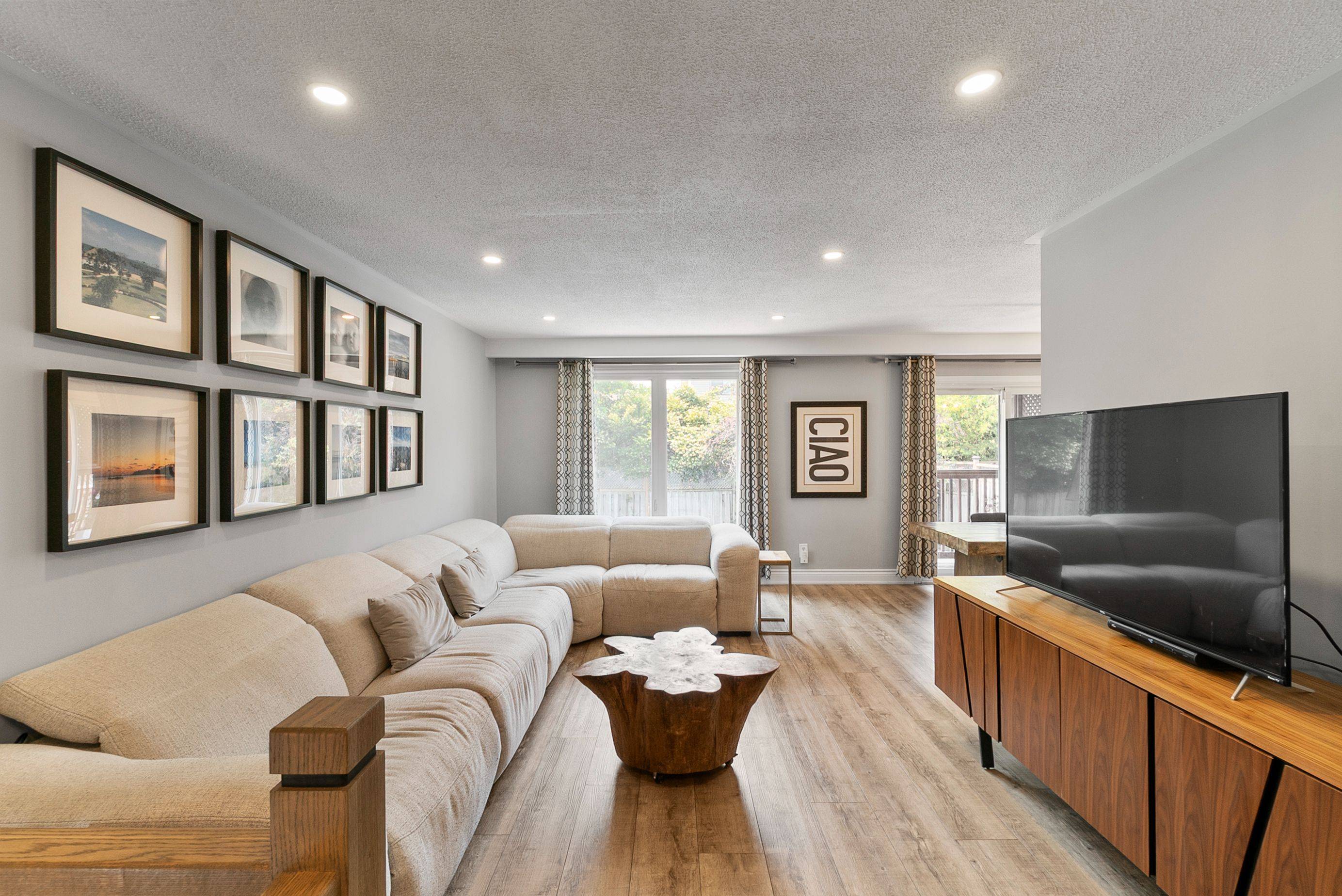 Oakville, ON L6L 3K1,496 Seymour DR