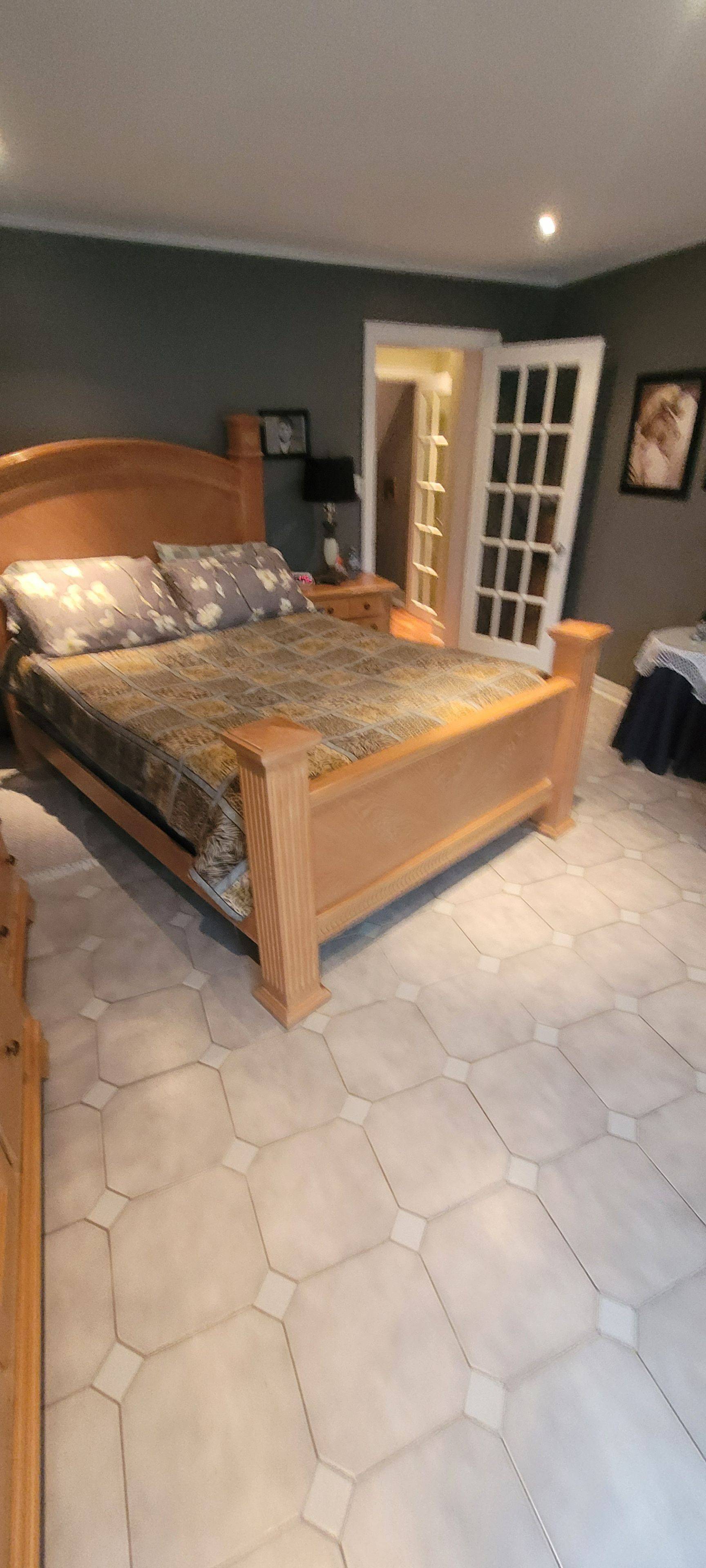 Toronto W03, ON M6N 3L1,120 Rosethorn AVE W