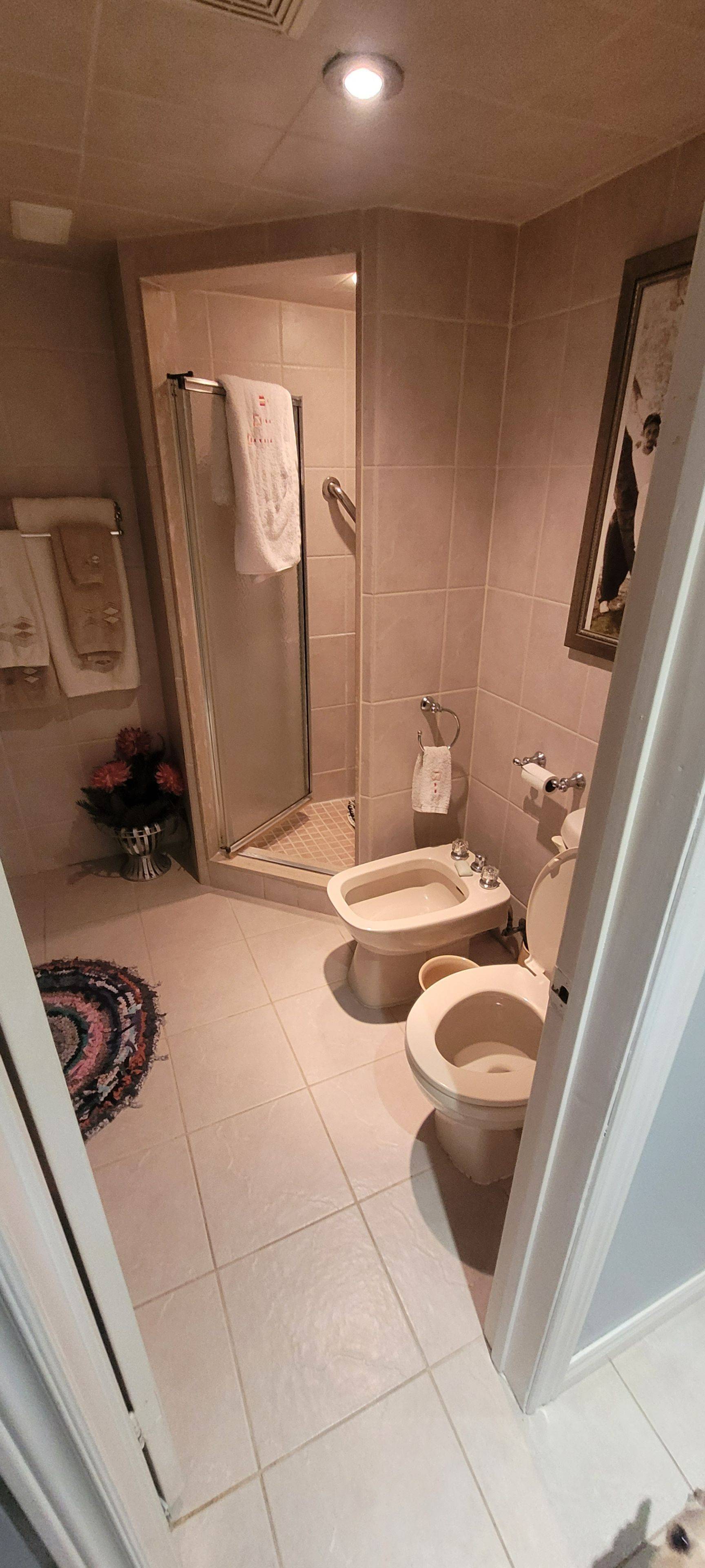 Toronto W03, ON M6N 3L1,120 Rosethorn AVE W