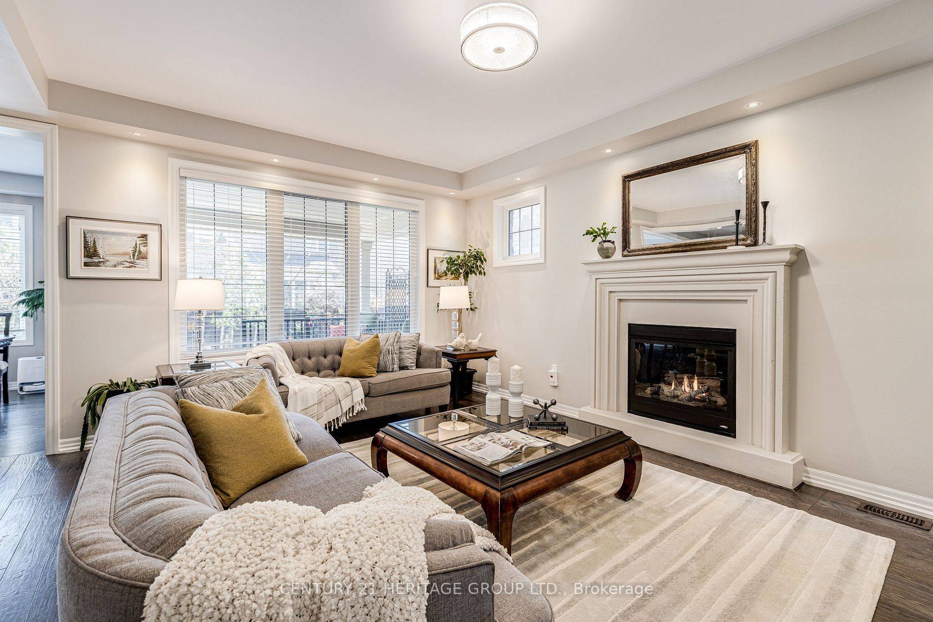 Oakville, ON L6M 0W3,65 Masterman CRES